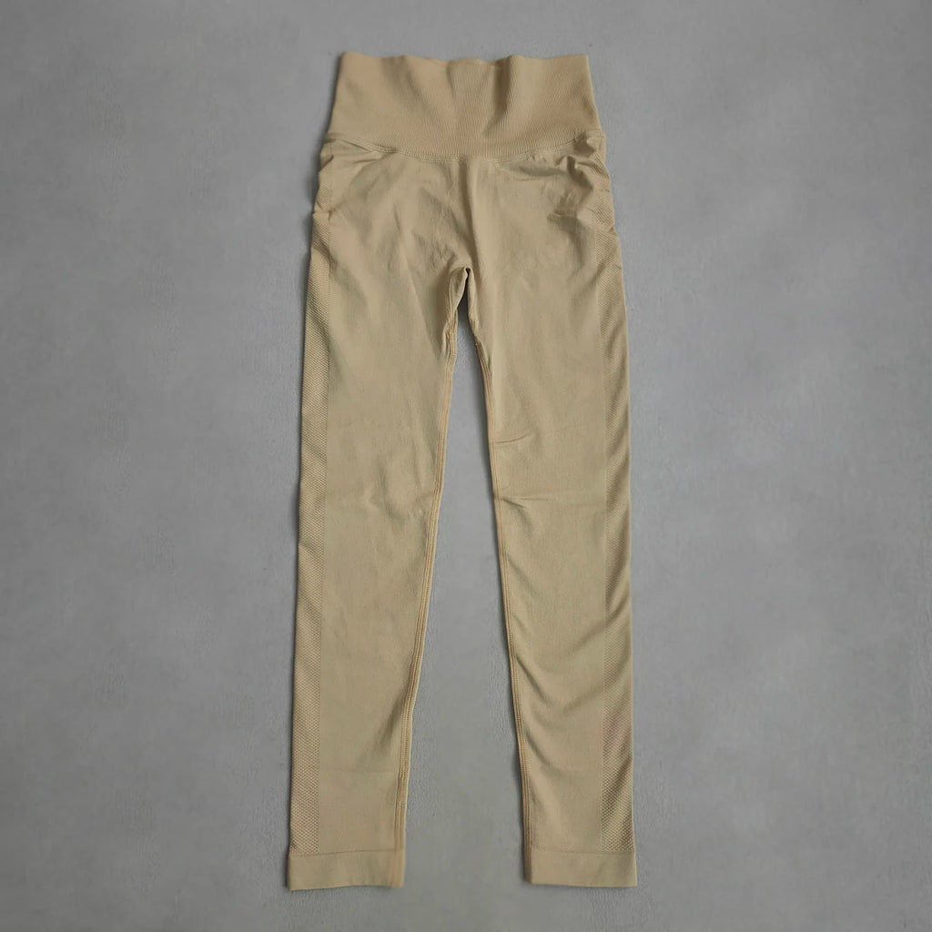 טייץ "מאיה" – Maya Seamless BubbleLift Leggings