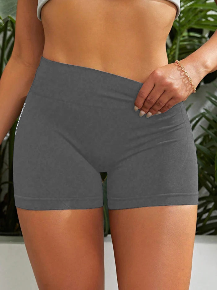 שורט "רומי" – Romi Seamless High-Waist Shorts
