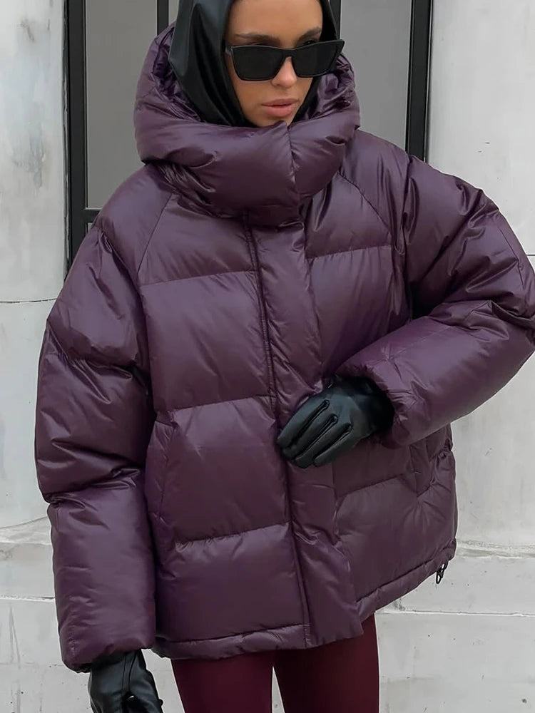 מעיל חורפי קצר לנשים – עם קפוצ׳ון, רוכסן וכפתורים