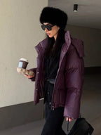 מעיל חורפי קצר לנשים – עם קפוצ׳ון, רוכסן וכפתורים