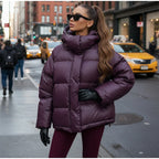 מעיל “אלין” – מעיל חורף קצר עם קפוצ׳ון לגברת האורבנית