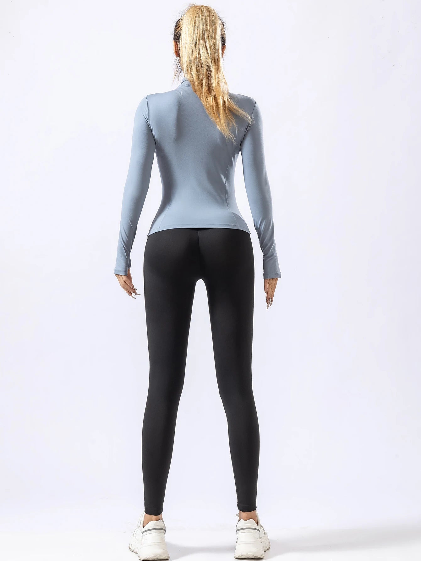 קורין – Corinne Elite Motion Yoga Top