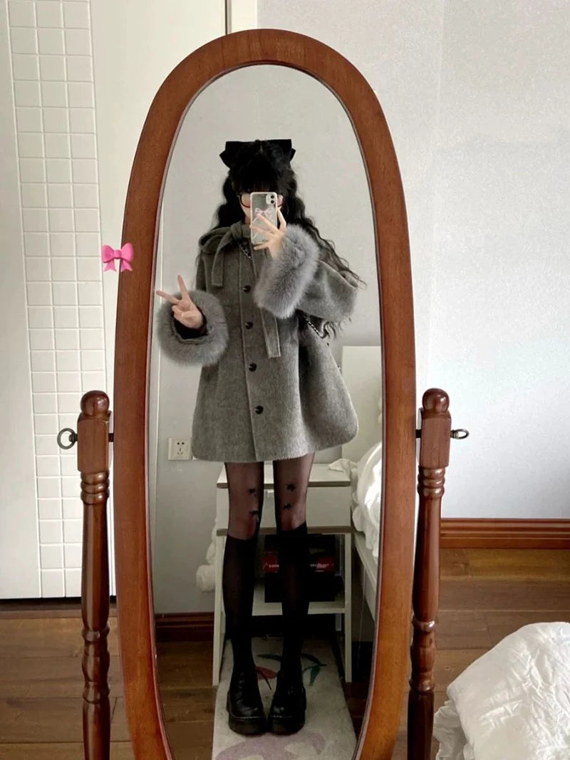 מעיל “ליאן” – מעיל חורף מתוק ואלגנטי בסגנון וינטג’ מודרני