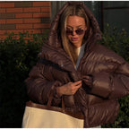 מעיל חורפי קצר לנשים – עם קפוצ׳ון, רוכסן וכפתורים