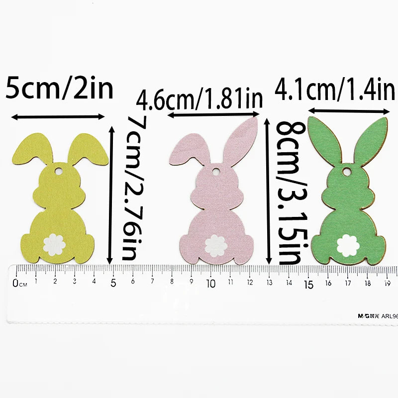 לבית – סט תליוני עץ דקורטיביים (12 יח’) – ארנבים מעוצבים לתלייה ו-DIY