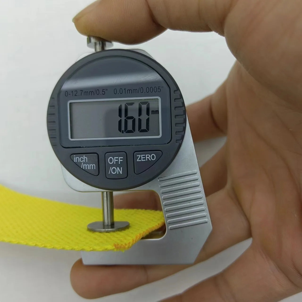 רצועות הרמה מקצועיות – אחיזה חזקה יותר, ביצועים גבוהים יותר