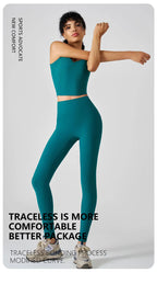 סט “אלין” – סט יוגה וריבד לנשים עם גופייה מרובעת וטייץ מחטב