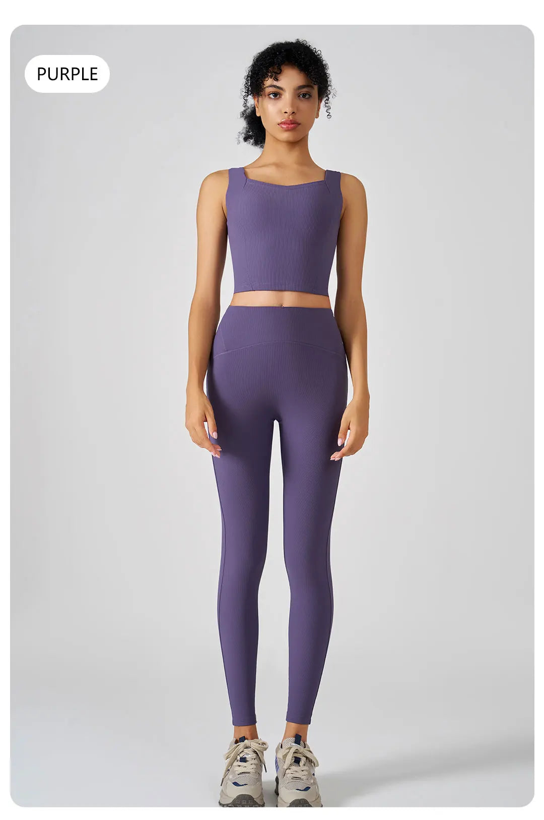 סט “אלין” – סט יוגה וריבד לנשים עם גופייה מרובעת וטייץ מחטב