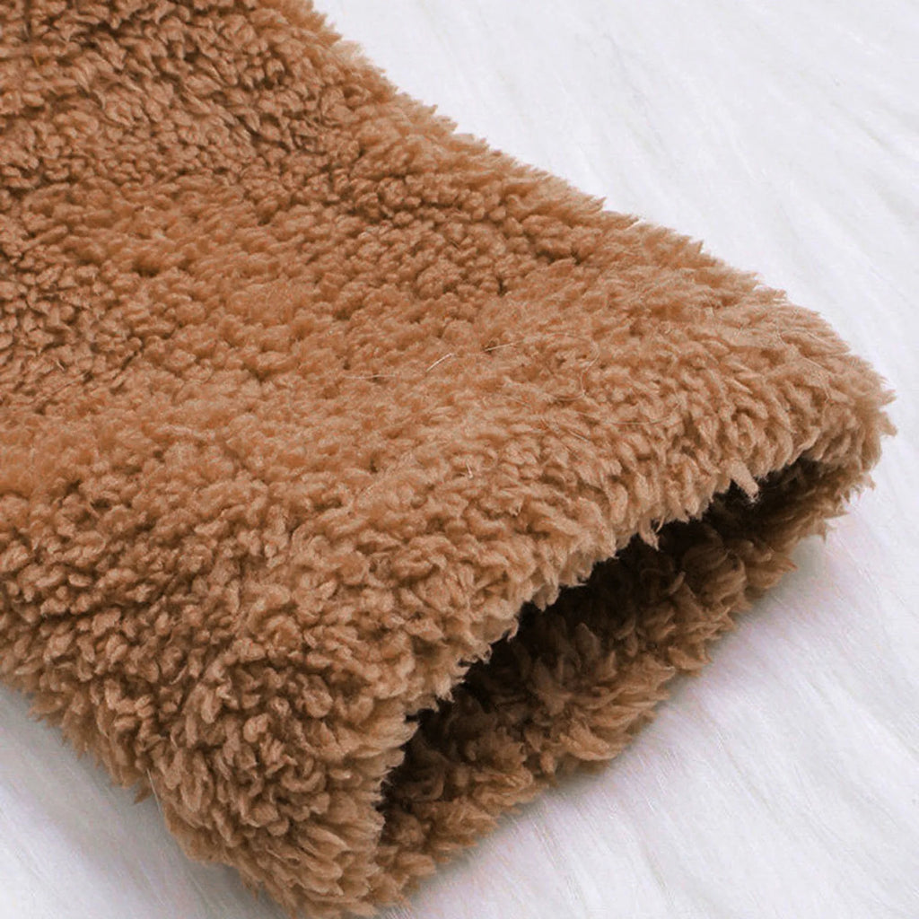 מעיל חורף מחמם לנשים – עם פרווה רכה וקפוצ'ון