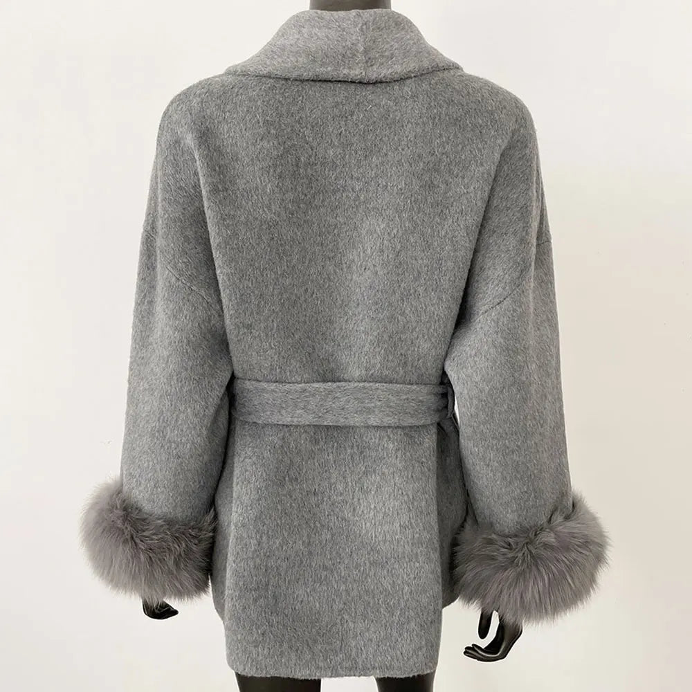 ויקטוריה - מעיל צמר שועל יוקרתי לאישה