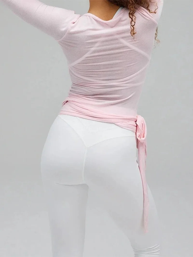 חולצת "אלורה" – Elora Wrap Yoga Top