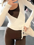 חולצת "אלורה" – Elora Wrap Yoga Top