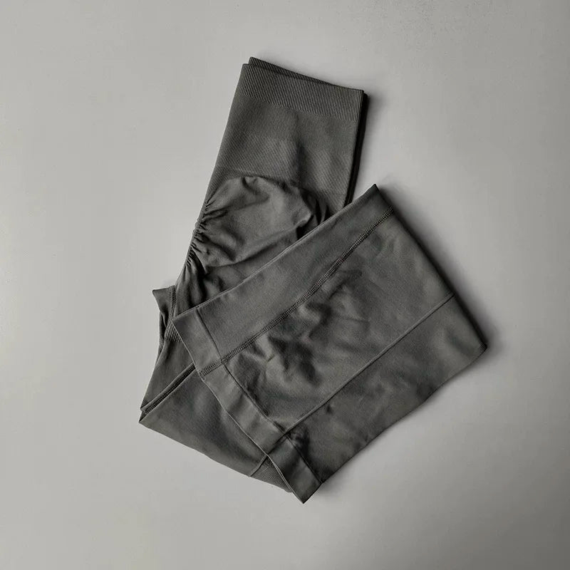 אילנה – Ilana Horn-Lift Seamless Yoga Pants