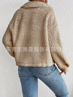 מעיל “אליס” – מעיל פלש קצר, חמים ונשי ליום-יום בחורף