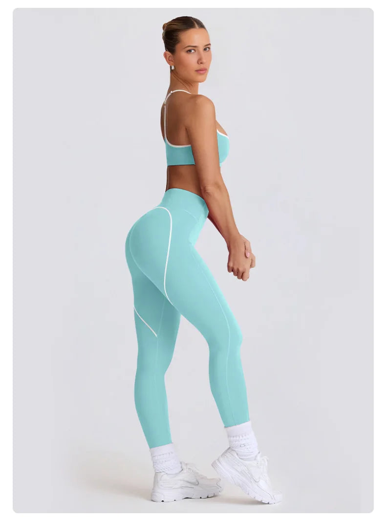סלין – Céline Sculpt Seamless Yoga Set