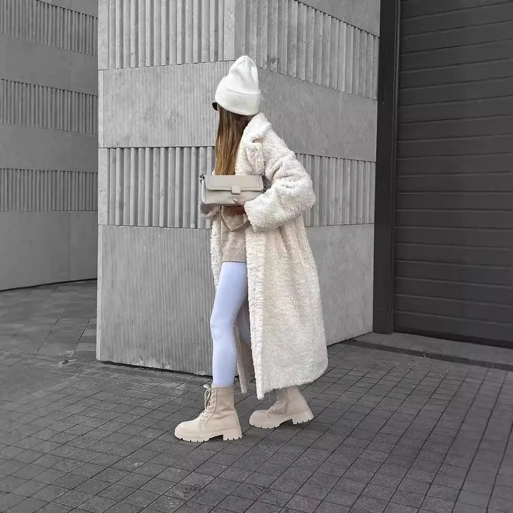 מעיל “דניאל” – מעיל ארוך, עבה ויוקרתי לחורף בסגנון High Street